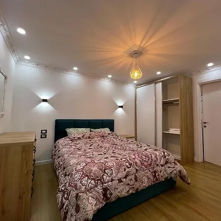 Leti Rr.naim Frasheri Apartment Tirana